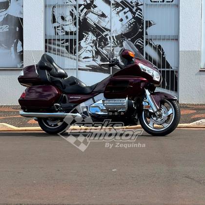 HONDA GL 1800 GOLD WING HONDA GL 1800 GOLD WING